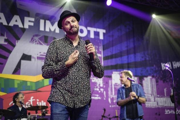 Essen Alaaf im Pott FOR EDITORIAL PURPOSES ONLY EDITORIAL USE ONLY p Bläck Fööss at Alaaf im Pott on Saturday, November 8, 2025, at the Grugahalle in Essen Copyright UwexErnst Copyright: UwexErnst doc836gyeebkawmgyfpz5 ,EDITORIAL USE ONLY Copyright: UwexErnst