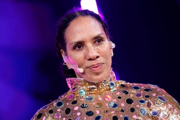 Designer Barbara Becker as the character Smiley in the Prosieben show The Masked Singer at the MMC Studios in Ossendorf Cologne, 08 11 2025 NRW Germany Copyright: xChristophxHardtx