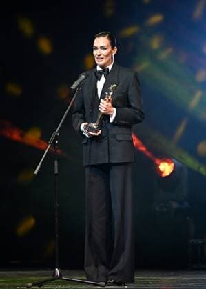 Gala of the Golden Antenna Awards 2025 Nieves Álvarez receives the Golden Antenna Award 2025, at the Casino de Aranjuez, on November 8, 2025, in Aranjuez, Madrid Spain The Federation of Spanish Radio and Television Associations has celebrated the 52nd edition of the Golden Antenna Awards, which recognize the most relevant work of the year in television, radio and media, which recognize the work of the most relevant figures of the year in television, radio and media GOLDEN ANTENAS AWARDS MATIAS PRATS TELEVISION RADIO Aranjuez Madrid Aranjuez Madrid Spain  Copyright: xFranciscoxGuerrax 7087855