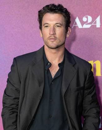 November 8, 2025, Bronx, New York, USA: Miles Teller attends Eternity premiere at Regal Union Square in New York, NY on November 8, 2025. Bronx USA - ZUMAr339 20251108_znp_r339_033 Copyright: xLevxRadinx
