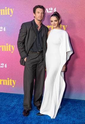 November 8, 2025, Bronx, New York, USA: Miles Teller, Leona Flowers and Keleigh Sperry wearing dress by Bevza attends Eternity premiere at Regal Union Square in New York, NY on November 8, 2025. Bronx USA - ZUMAr339 20251108_znp_r339_038 Copyright: xLevxRadinx