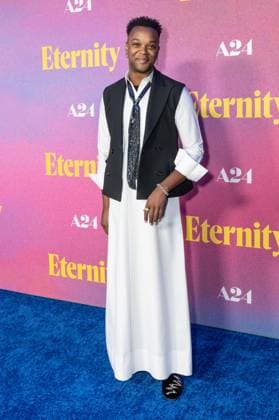 November 8, 2025, Bronx, New York, USA: J. Harrison Ghee attends Eternity premiere at Regal Union Square in New York, NY on November 8, 2025. Bronx USA - ZUMAr339 20251108_znp_r339_046 Copyright: xLevxRadinx