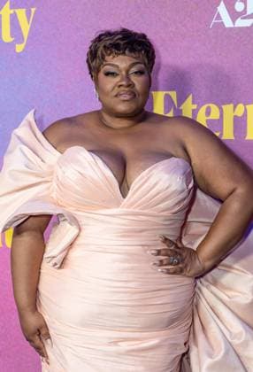 November 8, 2025, Bronx, New York, USA: Da Vine Joy Randolph attends Eternity premiere at Regal Union Square in New York, NY on November 8, 2025. Bronx USA - ZUMAr339 20251108_znp_r339_075 Copyright: xLevxRadinx