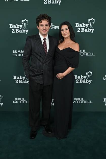 2025 Baby2Baby Gala Charlie Puth and Brooke Sansone arriving to the 2025 Baby2Baby Gala presented by Paul Mitchell at the Pacific Design Center on November 8, 2025 in West Hollywood, Ca. West Hollywood Pacific Design Center California USA Copyright: xLisaxOConnor xAFF-USA.COMx