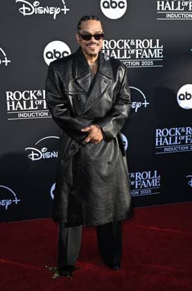 2025 Rock & Roll Hall of Fame Induction Ceremony Maxwell arriving to the 2025 Rock & Roll Hall of Fame Induction Ceremony held at the Peacock Theater on November 8, 2025 in Los Angeles, Ca. Los Angeles Peacock Theater California USA Copyright: xStarbuck AFF-USA.COMx