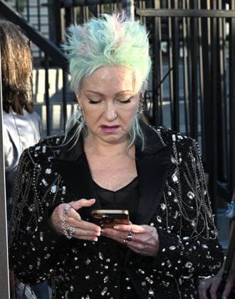 2025 Rock & Roll Hall of Fame Induction Ceremony Cyndi Lauper arriving to the 2025 Rock & Roll Hall of Fame Induction Ceremony held at the Peacock Theater on November 8, 2025 in Los Angeles, Ca. Los Angeles Peacock Theater California USA Copyright: xStarbuck AFF-USA.COMx