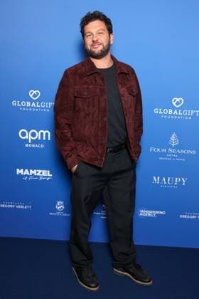 The Global Gift Gala at Four Seasons Hotel George V in Paris Gala Global Gift a l hotel Four Seasons George V a Paris Claudio Capeo 450500 2025 11 08 Paris France  Copyright: xSebastienxFremontx xStarfacex STAR_450500_035