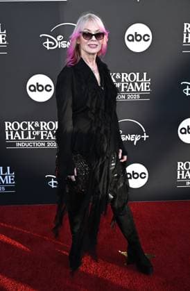2025 Rock & Roll Hall of Fame Induction Ceremony Nancy Wilson arriving to the 2025 Rock & Roll Hall of Fame Induction Ceremony held at the Peacock Theater on November 8, 2025 in Los Angeles, Ca. Los Angeles Peacock Theater California USA Copyright: xStarbuck AFF-USA.COMx