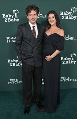 2025 Baby2Baby Gala Charlie Puth and Brooke Sansone arriving to the 2025 Baby2Baby Gala presented by Paul Mitchell at the Pacific Design Center on November 8, 2025 in West Hollywood, Ca. West Hollywood Pacific Design Center California USA Copyright: xLISAxOConnor xAFF-USA.COMx