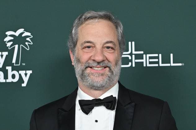 2025 Baby2Baby Gala Judd Apatow arriving to the 2025 Baby2Baby Gala presented by Paul Mitchell at the Pacific Design Center on November 8, 2025 in West Hollywood, Ca. West Hollywood Pacific Design Center California USA Copyright: xLISAxOConnor xAFF-USA.COMx