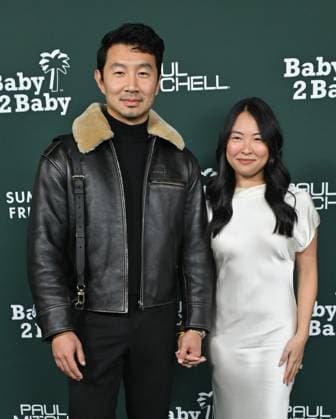 2025 Baby2Baby Gala Simu Liu and Allison Hsu arriving to the 2025 Baby2Baby Gala presented by Paul Mitchell at the Pacific Design Center on November 8, 2025 in West Hollywood, Ca. West Hollywood Pacific Design Center California USA Copyright: xLISAxOConnor xAFF-USA.COMx