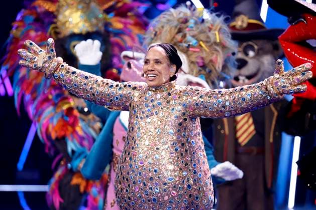 Designer Barbara Becker as the character Smiley in the Prosieben show The Masked Singer at the MMC Studios in Ossendorf Cologne, 08 11 2025 NRW Germany Copyright: xChristophxHardtx