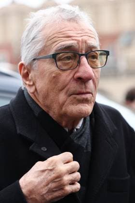 Robert De Niro visits Krakow KRAKOW, POLAND - NOVEMBER 9: Robert De Niro during his visit at Main Square in Krakow, Poland on November 9, 2025. An American actor is planning to launch a new hotel in the reconstructed building in Krakow under the Nobu brand, of which he is a co-owner. Jakub Porzycki Anadolu Krakow Poland. Editorial use only. Please get in touch for any other usage.  Copyright: x2025xAnadoluxJakubxPorzyckix