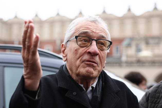 Robert De Niro visits Krakow KRAKOW, POLAND - NOVEMBER 9: Robert De Niro during his visit at Main Square in Krakow, Poland on November 9, 2025. An American actor is planning to launch a new hotel in the reconstructed building in Krakow under the Nobu brand, of which he is a co-owner. Jakub Porzycki Anadolu Krakow Poland. Editorial use only. Please get in touch for any other usage.  Copyright: x2025xAnadoluxJakubxPorzyckix