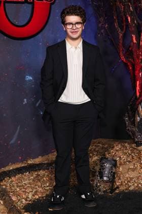 Netflix FYSEE: The Fall Edit - Stranger Things Season 5 FYC Event American actor and singer Gaten Matarazzo arrives at the Netflix FYSEE: The Fall Edit - Stranger Things Season 5 FYC (For Your Consideration) Event held at the Netflix Tudum Theater in Hollywood, Los Angeles, California, United States. Netflix Tudum Theater, Hollywood, Los Angeles, California, USA California United States  Copyright: xImagexPressxAgencyx originalFilename: collin-netflixf251109_npO2P.jpg
