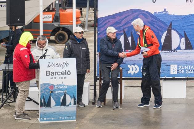 King Juan Carlos I during the arrival to port and awards ceremony on the second day of the regattas at the Club Naútico de Sanxenxo, on November 9, 2025, in Sanxenxo, Pontevedra, Galicia Spain Juan Carlos I is in the Pontevedra town of Sanxenxo to participate, during this weekend, in the regattas of the eighth series of the Spanish 6 meters League 09 NOVEMBER 2025 Elena Ferná Sanxenxo, Pontevedra, Galicia Sanxenxo, Pontevedra, Galicia Spain Copyright: xElenaxFernandezx 7089051