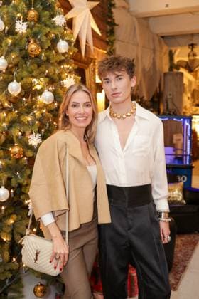 GLAMOUR GENUSS EVENT by Wildhagen Friends Host Paul Wildhagen with TV journalist Sarah Valentina Winkhaus in the pre-Christmas decorated hall Düsseldorf Wandelhalle NRW Germany