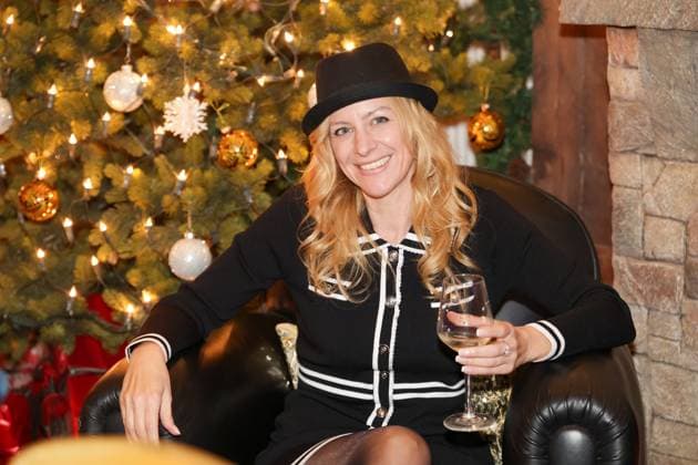 GLAMOUR GENUSS EVENT by Wildhagen Friends, Bares für Rares expert Annika Rassbach Düsseldorf Wandelhalle NRW Germany