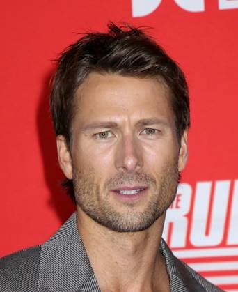 Paramount s The Running Man New York Premiere Glen Powell attending Paramount s The Running Man New York Premiere held at the AMC Lincoln Square on November 9, 2025 in New York City, NY New York City AMC Lincoln Square NY USA Copyright: xStevenxBergman AFF-USA.COMx