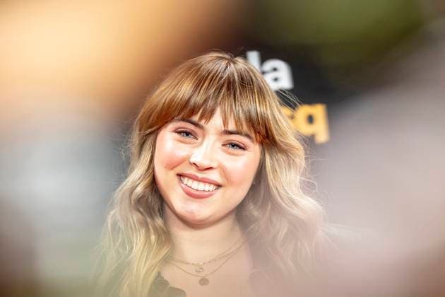 November 9, 2025, Montreal, Pq, Canada: Billie du Page arrives on the red carpet for the gala de l ADISQ awards ceremony, in Montreal on Sunday, Nov. 9, 2025. Montreal Canada  - ZUMAc35_ 20251109_zaf_c35_093 Copyright: xChristopherxKatsarovx