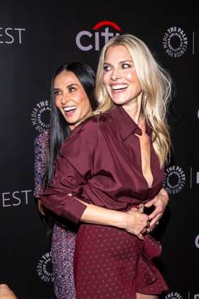 PaleyFest NY 2025: Paramount+ s Landman , New York, New York, USA - 09 Nov 2025 (L-R) Demi Moore and Ali Larter attend Paramount+ s Landman during PaleyFest NY 2025 at The Paley Museum. New York United States Copyright: xRonxAdarx xSOPAxImagesx _radar_paley_20251109_00818