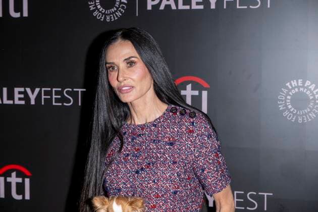 November 9, 2025, New York, United States: Demi Moore holding her dog Pilaf attends Paramount+ s Landman during PaleyFest NY 2025 at The Paley Museum. New York United States - ZUMAs197 20251109_aaa_s197_540 Copyright: xRonxAdarx