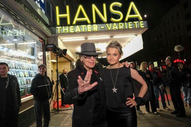 joost HansaTheater Udo Lindenberg and Tine Acke Photographer at the Opening Gala Variety Show at Hansa Theater Season Opening 2025 2026 on 06 11 2025 in Hamburg Hamburg Germany