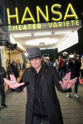 joost HansaTheater Udo Lindenberg as guest at the opening gala variety show at the Hansa Theater season opening 2025 2026 on 06 11 2025 in Hamburg Hamburg Germany