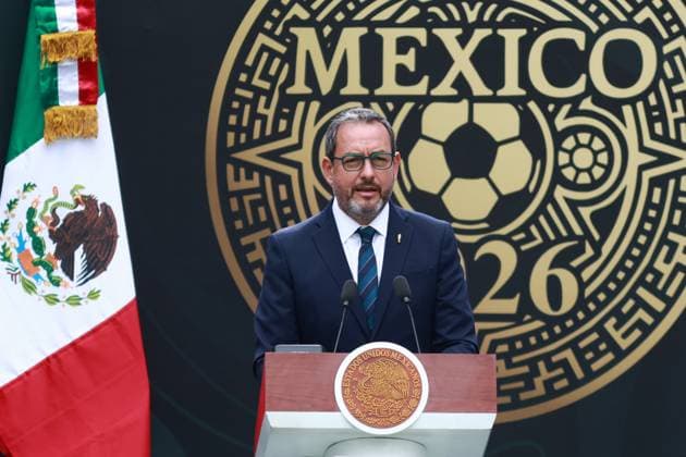 Mexican President Claudia Sheinbaum presents the FIFA 2026 World Cup in Mexico City MEXICO CITY, MEXICO - NOVEMBER 10: Chief Tournament Officer for the FIFA World Cup 2026 in Mexico, Jurgen Mainka, attends the presentation of the FIFA 2026 World Cup, at Los Pinos cultural complex, in Mexico City, Mexico on November 10, 2025. Daniel Cardenas Anadolu Mexico City Mexico. Editorial use only. Please get in touch for any other usage.  Copyright: x2025xAnadoluxDanielxCardenasx