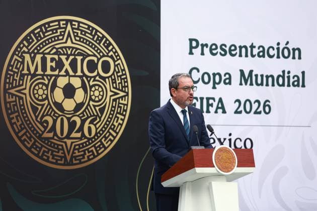 Mexican President Claudia Sheinbaum presents the FIFA 2026 World Cup in Mexico City MEXICO CITY, MEXICO - NOVEMBER 10: Chief Tournament Officer for the FIFA World Cup 2026 in Mexico, Jurgen Mainka, attends the presentation of the FIFA 2026 World Cup, at Los Pinos cultural complex, in Mexico City, Mexico on November 10, 2025. Daniel Cardenas Anadolu Mexico City Mexico. Editorial use only. Please get in touch for any other usage.  Copyright: x2025xAnadoluxDanielxCardenasx