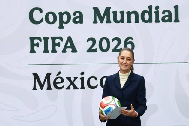 Mexican President Claudia Sheinbaum presents the FIFA 2026 World Cup in Mexico City MEXICO CITY, MEXICO - NOVEMBER 10: Mexican President Claudia Sheinbaum attends the presentation of the FIFA 2026 World Cup, at Los Pinos cultural complex, in Mexico City, Mexico on November 10, 2025. Daniel Cardenas Anadolu Mexico City Mexico. Editorial use only. Please get in touch for any other usage.  Copyright: x2025xAnadoluxDanielxCardenasx