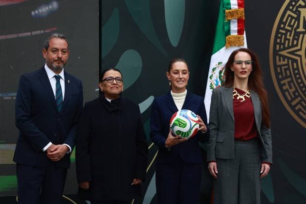 Mexican President Claudia Sheinbaum presents the FIFA 2026 World Cup in Mexico City MEXICO CITY, MEXICO - NOVEMBER 10: (L-R) Chief Tournament Officer for the FIFA World Cup 2026 in Mexico Jurgen Mainka, Secretary of the Interior Rosa Icela Rodriguez, Mexican President Claudia Sheinbaum and Government representative for the 2026 World Cup Gabriela Cuevas, attend the presentation of the FIFA 2026 World Cup, at Los Pinos cultural complex, in Mexico City, Mexico on November 10, 2025. Daniel Cardenas Anadolu Mexico City Mexico. Editorial use only. Please get in touch for any other usage.  Copyright: x2025xAnadoluxDanielxCardenasx