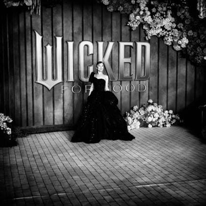 European Premiere of WICKED FOR GOOD on Monday 10 November 2025 Ariana Grande seen at the European Premiere of WICKED FOR GOOD on Monday 10 November 2025 at Cineworld Leicester Square, London. Editors Note: Image converted to monochrome., Credit:Julie Edwards Avalon  Copyright: xJuliexEdwardsx xAvalonx 1051704776