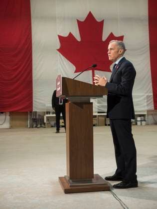 November 10, 2025, Fredericton, Nb, Canada: Prime Minister Mark Carney makes an announcement at the manufacturing facility of Maple Leaf Homes in Fredericton, N.B., on Monday, Nov. 10, 2025. Fredericton Canada  - ZUMAc35_ 20251110_zaf_c35_048 Copyright: xStephenxMacgillivrayx
