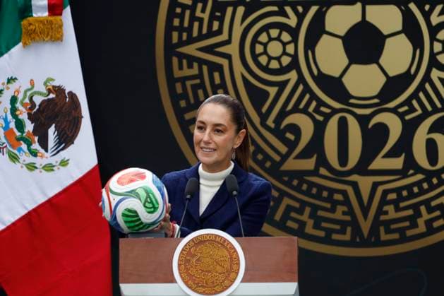 MexicoÃ¢â‚¬â ¢s President Claudia Sheinbaum Pardo speaks during the press conference for the announcement of the 2026 FIFA World Cup at the Los Pinos Cultural Complex. on November 10, 2025, in Mexico City, Mexico. Mexico City Mexico - ZUMAe321 20251110_zia_e321_029 Copyright: xLuisxBarronx