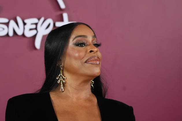 Disney+ Hulu series All™s Fair premiere in Rio de Janeiro American actress, comedian, and television host Niecy Nash-Betts during the launch of the Disney+ series All™s Fair at the Copacabana Palace Theatre in Copacabana, south zone of Rio de Janeiro, on Monday, November 10, 2025. RIO DE JANEIRO Copacabana RIO DE JANEIRO BRAZIL Copyright: xCHARLESxSHOLLx