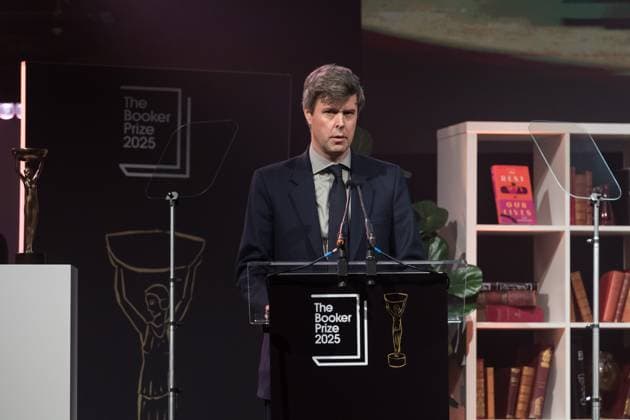 Booker Prize 2025 Award Ceremony in London LONDON, UNITED KINGDOM - NOVEMBER 10: The winner of the Booker Prize 2025 Hungarian-British author David Szalay makes a speech during the award ceremony at Old Billingsgate in London, United Kingdom on November 10, 2025. Wiktor Szymanowicz Anadolu London United Kingdom. Editorial use only. Please get in touch for any other usage.  Copyright: x2025xAnadoluxWiktorxSzymanowiczx