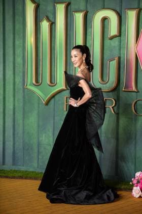 Wicked: For Good European Premiere in London, UK - 10 Nov 2025 Michelle Yeoh attends the Wicked: For Good European Premiere at Cineworld London Leicester Square. London United Kingdom Copyright: xLoredanaxSangiulianox xSOPAxImagesx LSangiuliano-1335