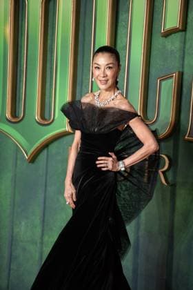 Wicked: For Good European Premiere in London, UK - 10 Nov 2025 Michelle Yeoh attends the Wicked: For Good European Premiere at Cineworld London Leicester Square. London United Kingdom Copyright: xLoredanaxSangiulianox xSOPAxImagesx LSangiuliano-1338