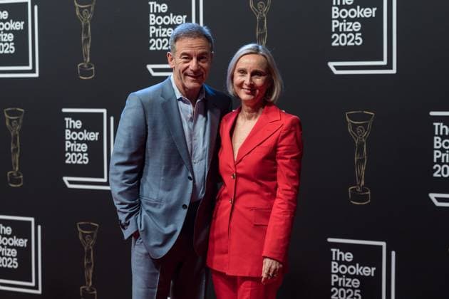 Booker Prize 2025 Award Ceremony in London LONDON, UNITED KINGDOM - NOVEMBER 10: Jason Isaacs and Emma Hewitt attend the Booker Prize 2025 winner ceremony at Old Billingsgate in London, United Kingdom on November 10, 2025. The Booker Prize is the world’s most significant award for the best sustained work of fiction written in English by authors from anywhere in the world and published in the UK or Ireland, which has brought recognition, reward and readership to outstanding fiction for over five decades. Wiktor Szymanowicz Anadolu London United Kingdom. Editorial use only. Please get in touch for any other usage.  Copyright: x2025xAnadoluxWiktorxSzymanowiczx