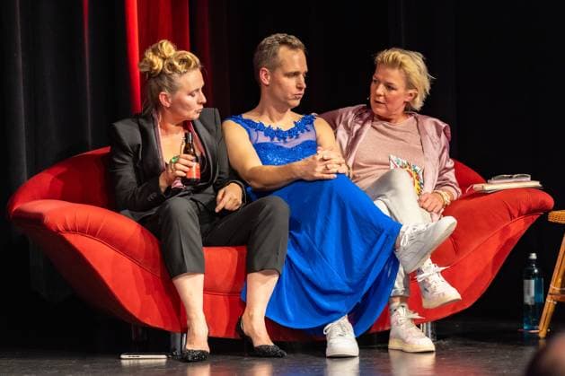 Sisters of Comedy Nachgelacht at Haus der Springmaus in Bonn 10 11 2025 Singer Peggy Sugarhill, Mathias Höderath and comedian and presenter Mirja Boes Sisters of Comedy Nachgelacht, benefit Copyright: xBonn.digitalx xMarcxJohnx