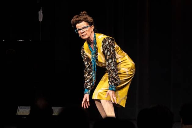 Sisters of Comedy Nachgelacht at Haus der Springmaus in Bonn 10 11 2025 Comedian Frieda Braun Karin Berkenkopf Sisters of Comedy Nachgelacht, benefit show at Haus der Springmaus in Bonn Endenich on November 10, 2025 Hosted by Mirja B Copyright: xBonn.digitalx xMarcxJohnx