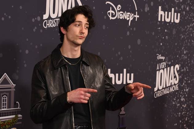 Celebrity arrivals for the premiere of A Very Jonas Christmas Movie at New York City Center Featuring: Milo Manheim Where: New York City, New York, United States When: 10 Nov 2025 Credit: mpi099 MediaPunch INSTARimages EDITORIAL USE ONLY. NOT FOR USE BY NEWSPAPERS BASED IN THE UK. Copyright: xx instar55259246