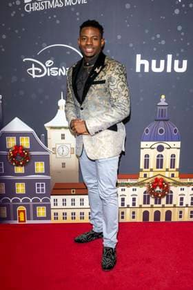 November 10, 2025, New York, United States: Brandon Gilpin attends Disney+ s A Very Jonas Christmas Movie New York Premiere at New York City Center. New York United States - ZUMAs197 20251110_aaa_s197_347 Copyright: xRonxAdarx