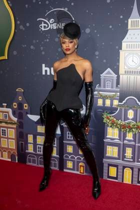 November 10, 2025, New York, United States: Laverne Cox attends Disney+ s A Very Jonas Christmas Movie New York Premiere at New York City Center. New York United States - ZUMAs197 20251110_aaa_s197_386 Copyright: xRonxAdarx