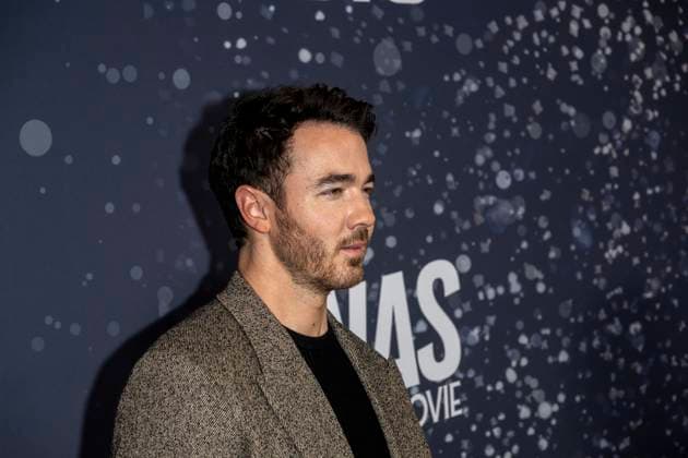 November 10, 2025, New York, United States: Kevin Jonas attends Disney+ s A Very Jonas Christmas Movie New York Premiere at New York City Center. New York United States - ZUMAs197 20251110_aaa_s197_409 Copyright: xRonxAdarx