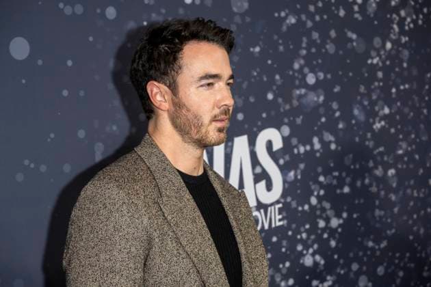 November 10, 2025, New York, United States: Kevin Jonas attends Disney+ s A Very Jonas Christmas Movie New York Premiere at New York City Center. New York United States - ZUMAs197 20251110_aaa_s197_421 Copyright: xRonxAdarx