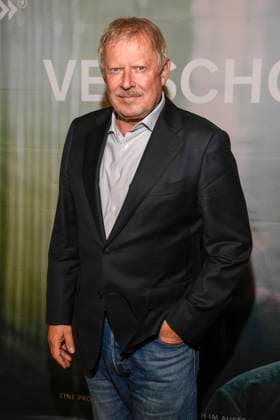 abb Verschollen Axel Milberg actor at the preview of the new investigative ARD feature film VERSCHOLLEN by writer director Daniel Harrich at ARD Hauptstadtstudio on 10 11 2025 in Berlin Berlin Germany