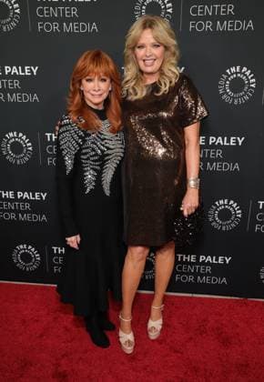 10 November 2025 - Beverly Hills, California - Reba McEntire, Melissa Peterman. The 2025 Annual Paley Honors Fall Gala held at The Beverly Hilton. Beverly Hills USA - ZUMAa123 20251110_zaa_a123_003 Copyright: xADx