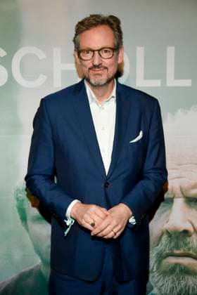 abb Verschollen Eckart von Hirschhausen Arztz moderator at the preview of the new investigative ARD feature film VERSCHOLLEN by writer-director Daniel Harrich at the ARD Hauptstadtstudio on 10 11 2025 in Berlin Berlin Germany